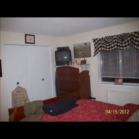 Sold @ sale! Farmhouse, 2- Buffalo Check Austrian Valences - Picture 9 of 9